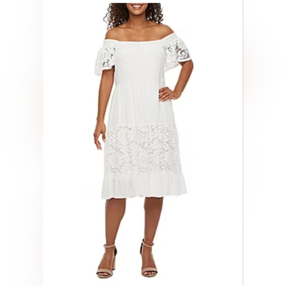 Robbie Bee White Dress Size M